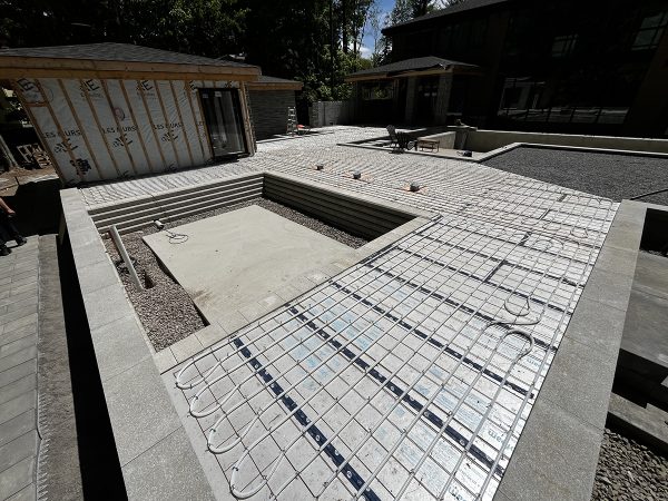 Tuyauterie pour fonte de neige résidentiel #1