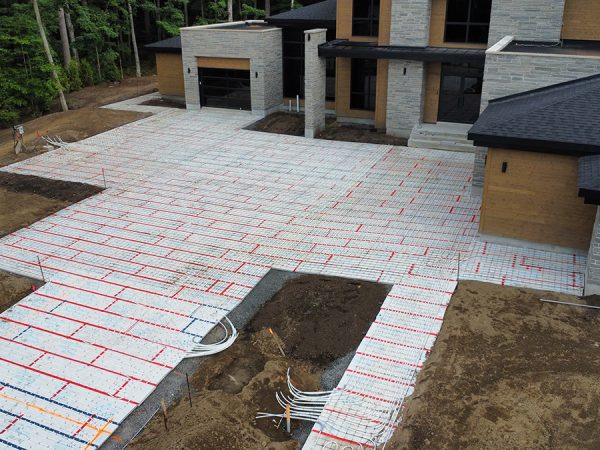 Tuyauterie pour fonte de neige résidentiel #2