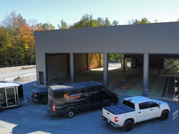 Tuyauterie pour garage commercial